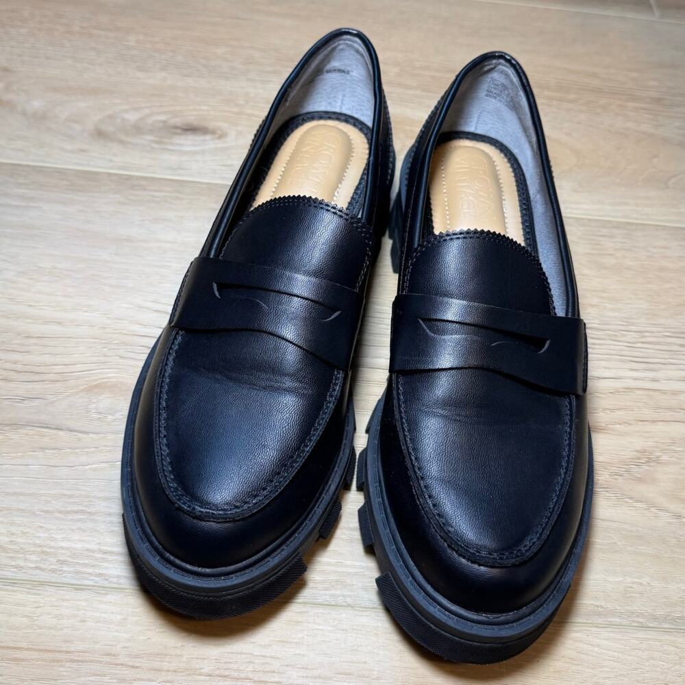 Crown Vintage Black Loafer Size 7.5 Women's